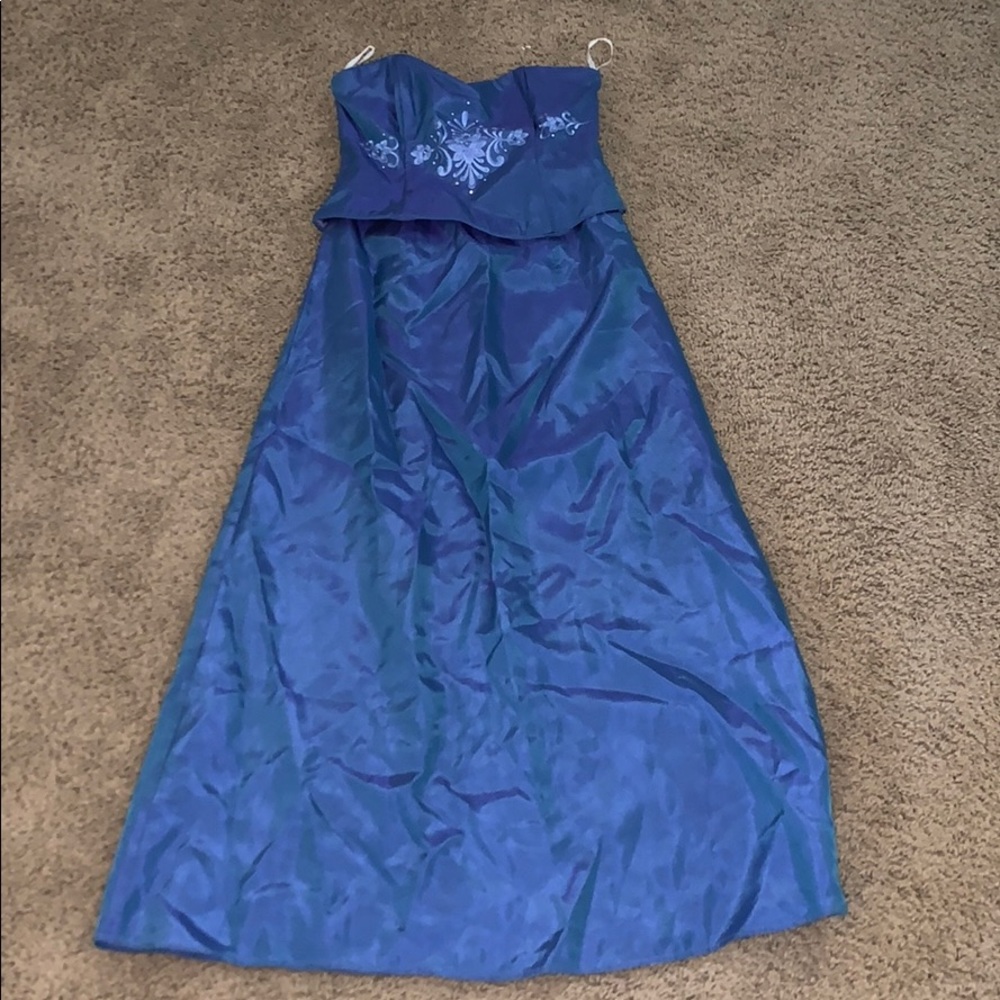 Pretty blue dress